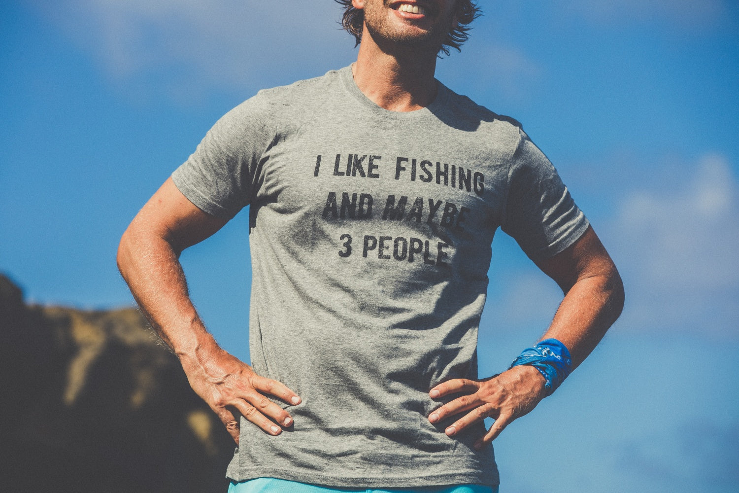 Funny Dark Heather Grey I Like Fishing And Maybe 3 People Mens T Shirt Nerdy Father's Day Fishing Introvert Tee