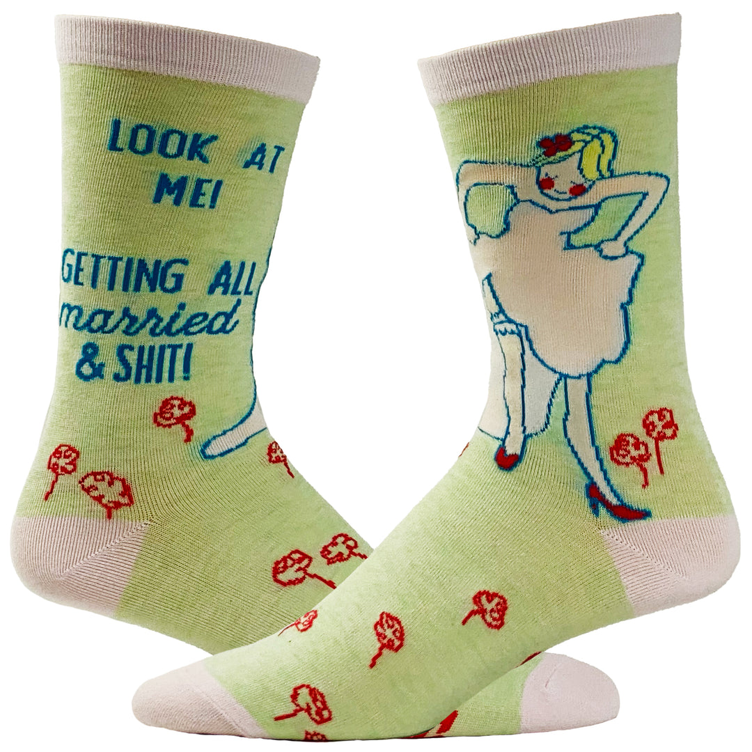 Funny Look at Me Women's Look At Me Getting All Married Sock Nerdy Wedding Tee