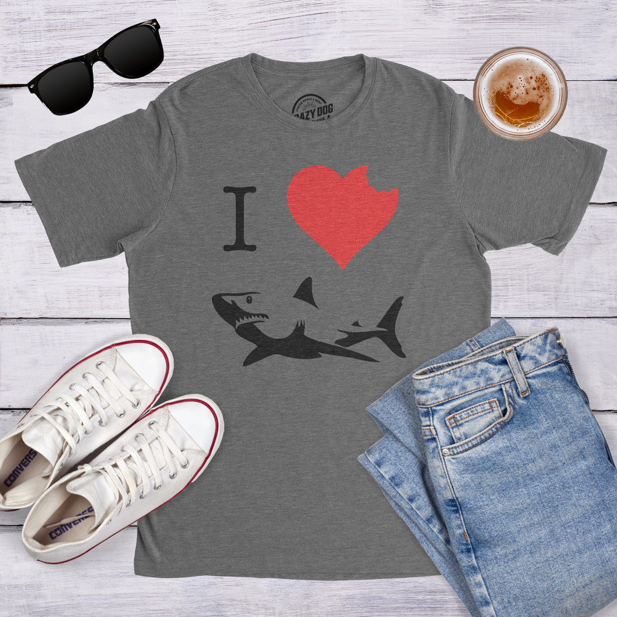 I Love Sharks Men&#39;s T Shirt