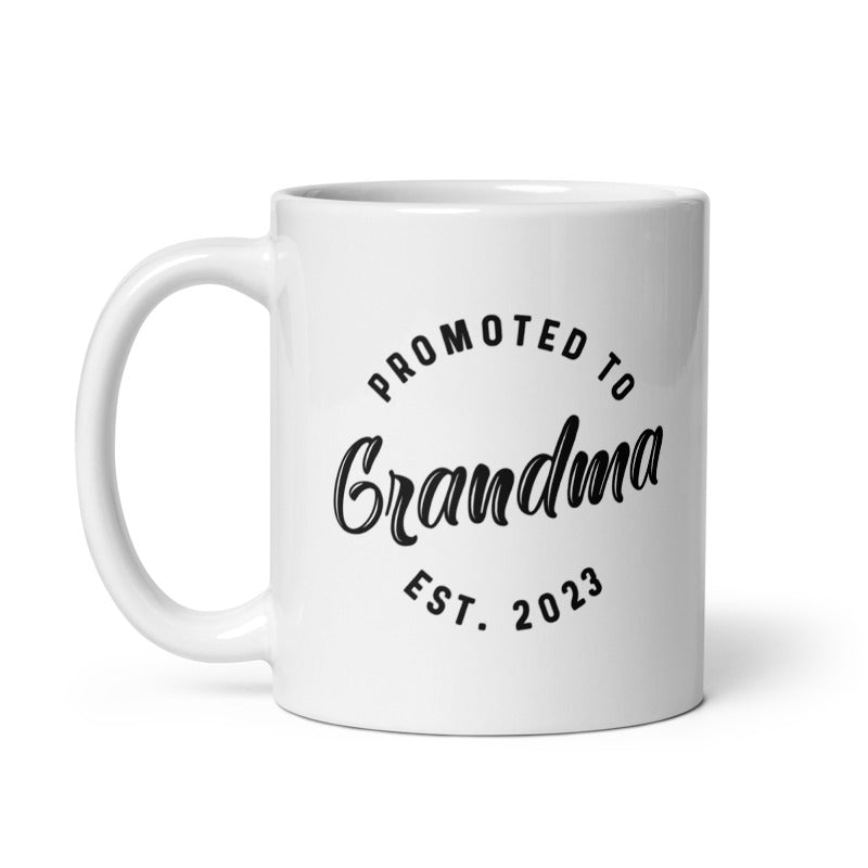 Funny White Promoted To Grandma 20XX Coffee Mug Nerdy Mother's Day Grandmother Tee