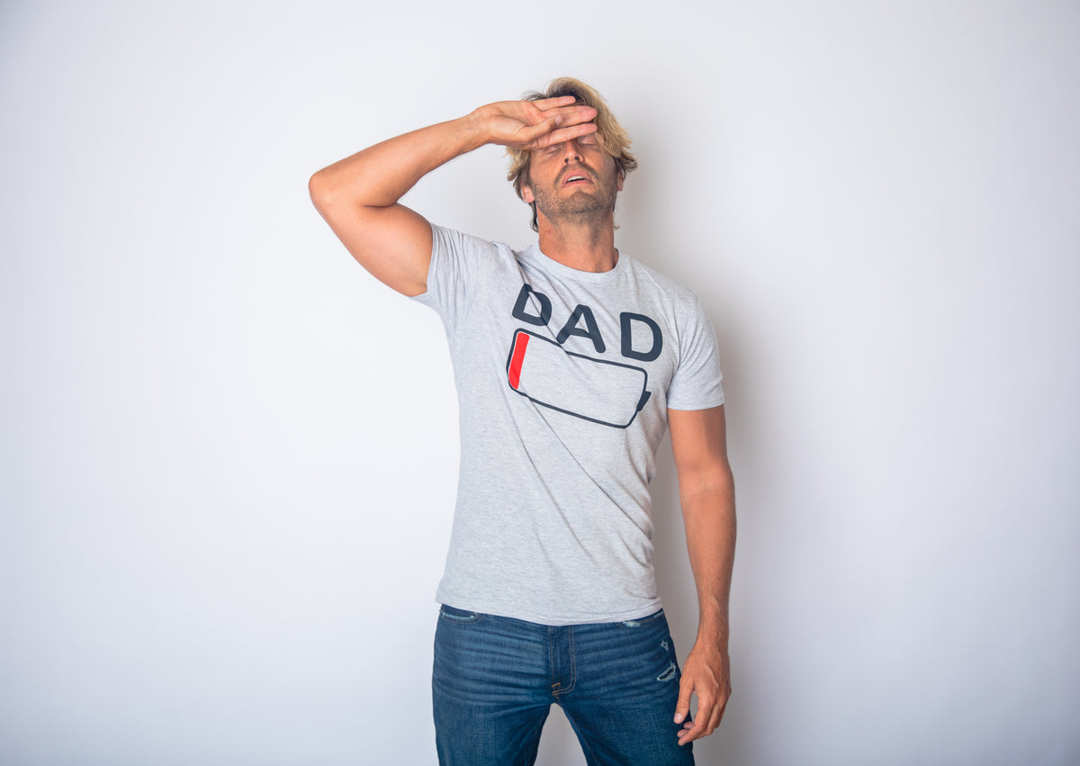 Dad Battery Low Men&#39;s T Shirt