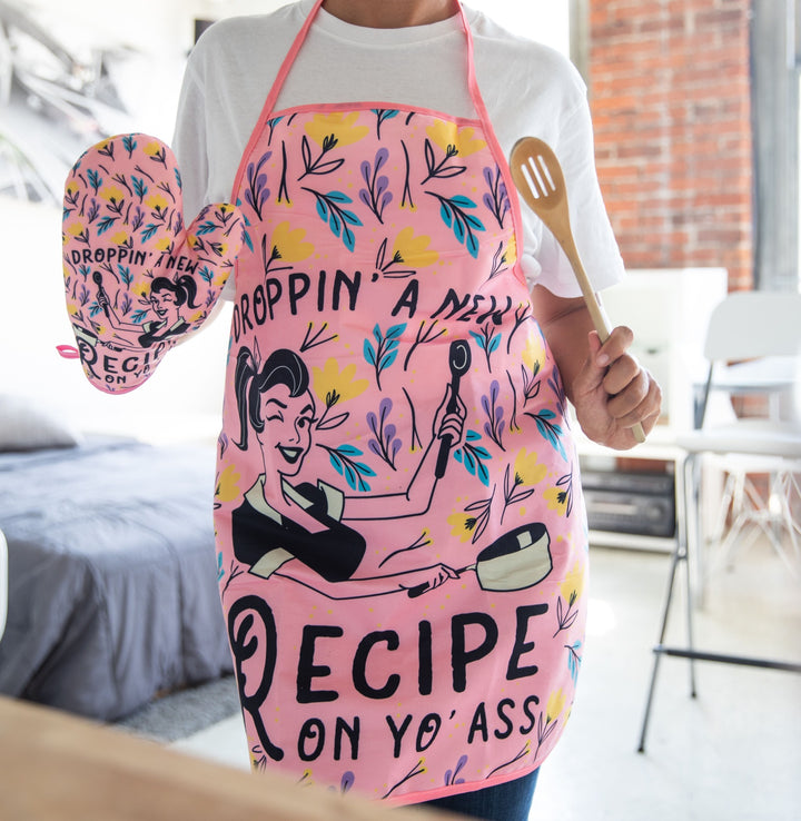 Droppin A New Recipe On Yo Ass Oven Mitt + Apron Bakeware