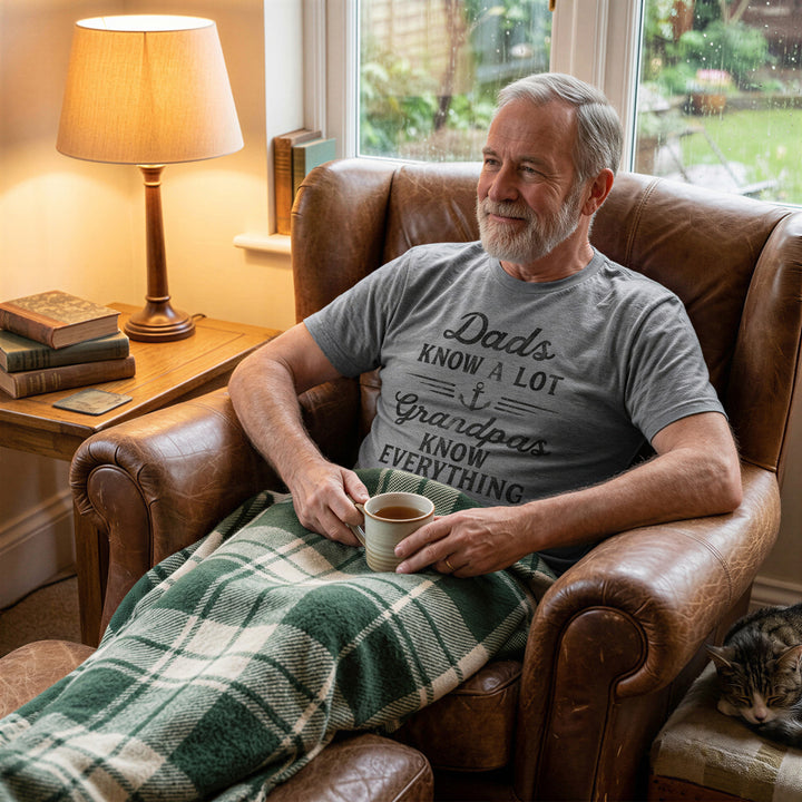 Dad Knows A Lot Grandpas Know Everything Men's T Shirt