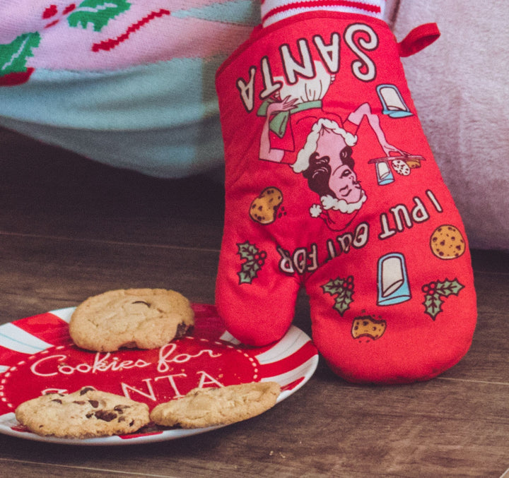 I Put Out For Santa Bakeware