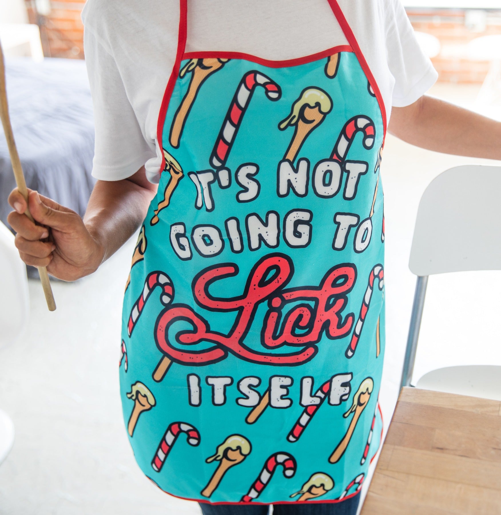 Funny Blue It's Not Going To Lick Itself Apron Nerdy Christmas Food Tee