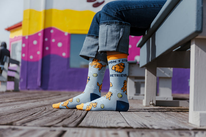 Dont Stop Retrievin Socks