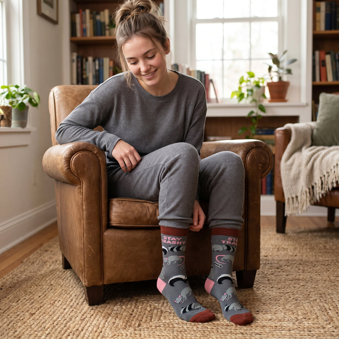 Womens Stay Trashy Socks