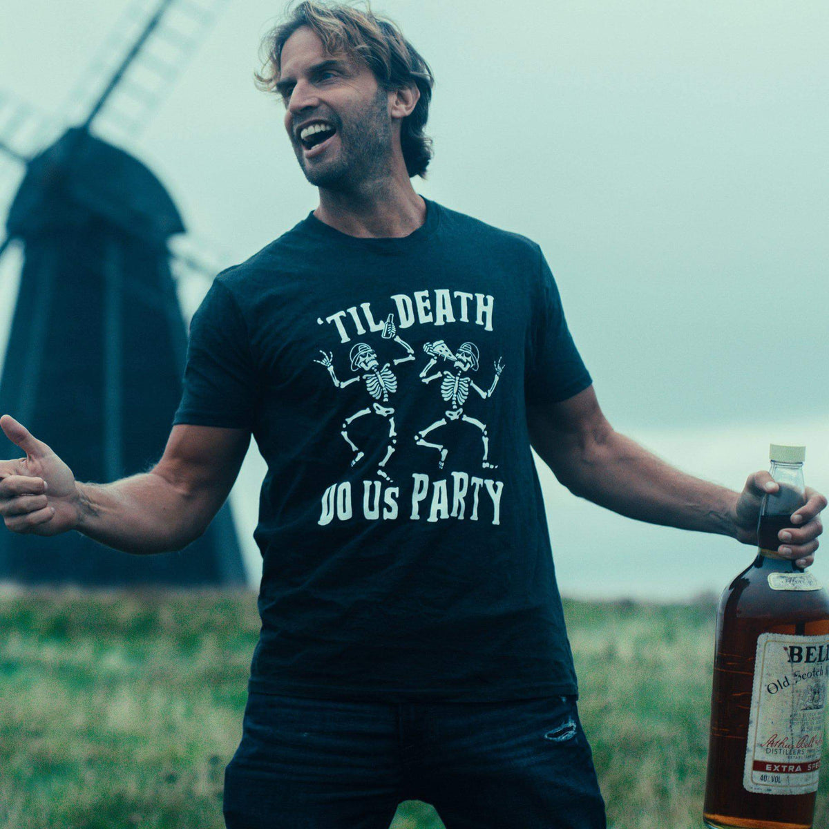 Til Death Do Us Party Men&#39;s Tshirt - Crazy Dog T-Shirts
